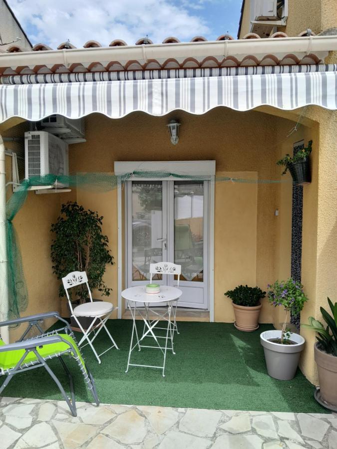 Aigues Mortes Studio De Vacances En Camargue Exterior photo